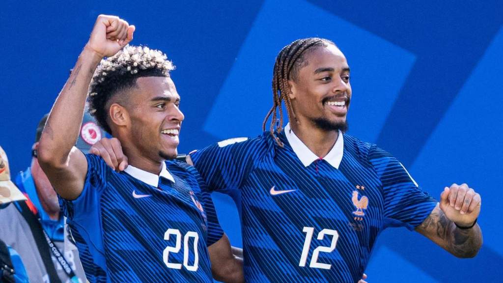 Piala Dunia 2026: Tanggapan Désiré Doué Terkait Persaingan dengan Barcola