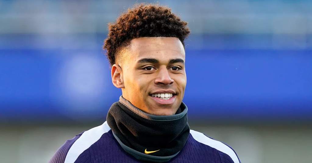 Prancis vs Irlandia Utara: Dembélé dan Saliba Starter